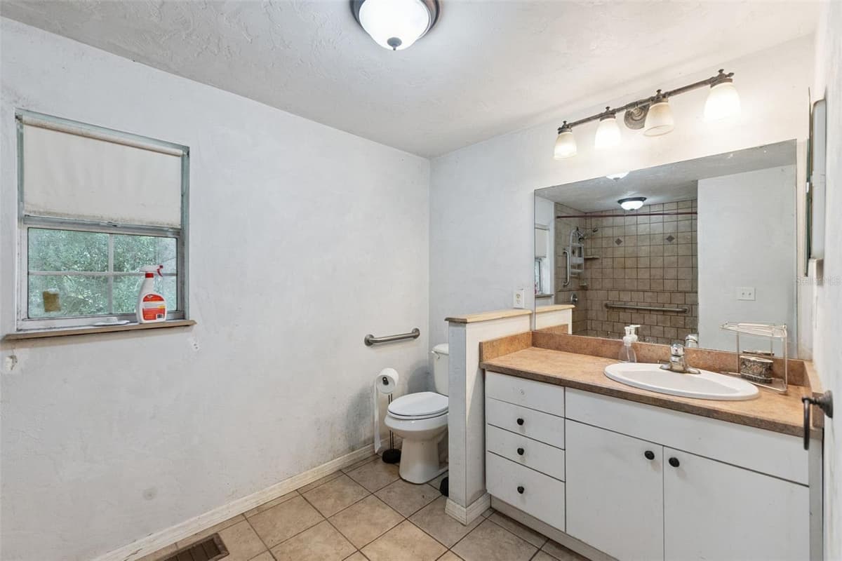 1555 CHURCH STREET — photo 16 of 25