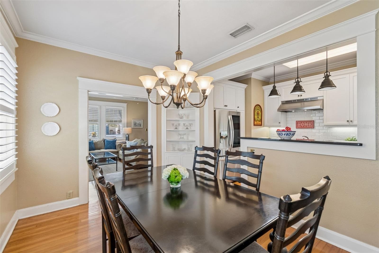 2909 SAN RAFAEL STREET — photo 9 of 49