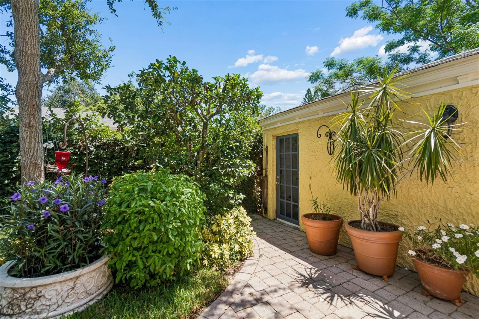2909 SAN RAFAEL STREET — photo 34 of 49