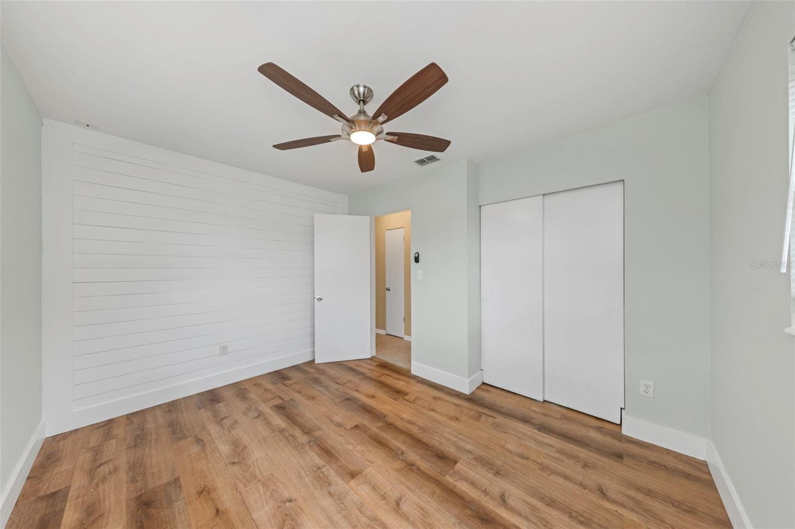 5711 92ND AVENUE — photo 30 of 69