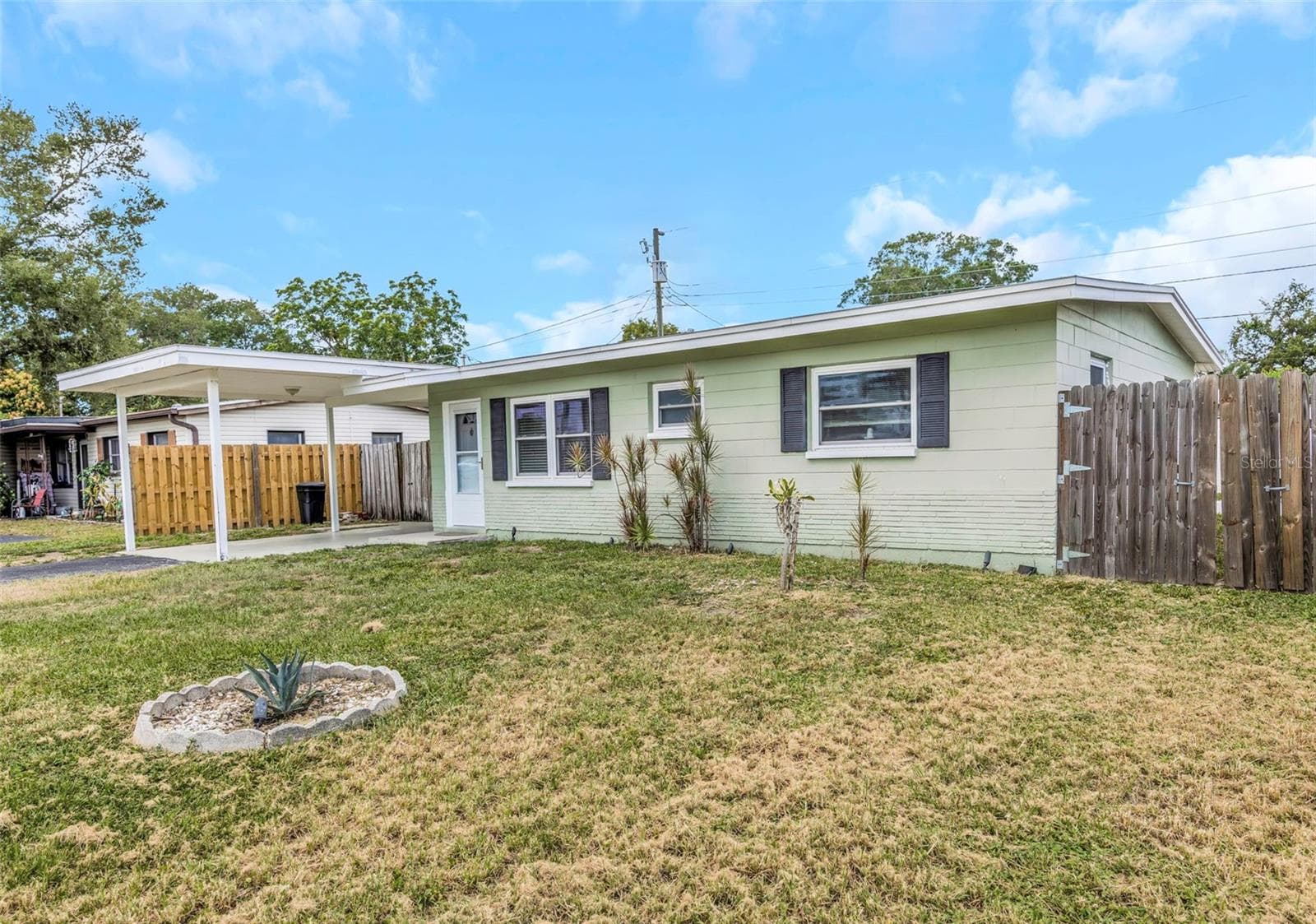 5711 92ND AVENUE — photo 3 of 69