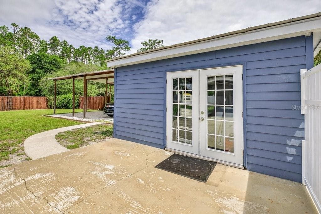 121 DAREN DRIVE — photo 38 of 43