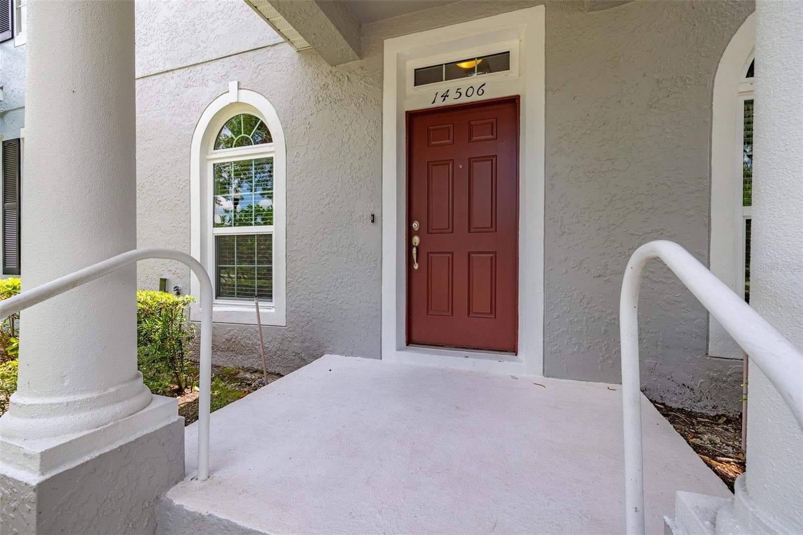 14506 BRIDGEWATER CROSSINGS BOULEVARD — photo 2 of 35