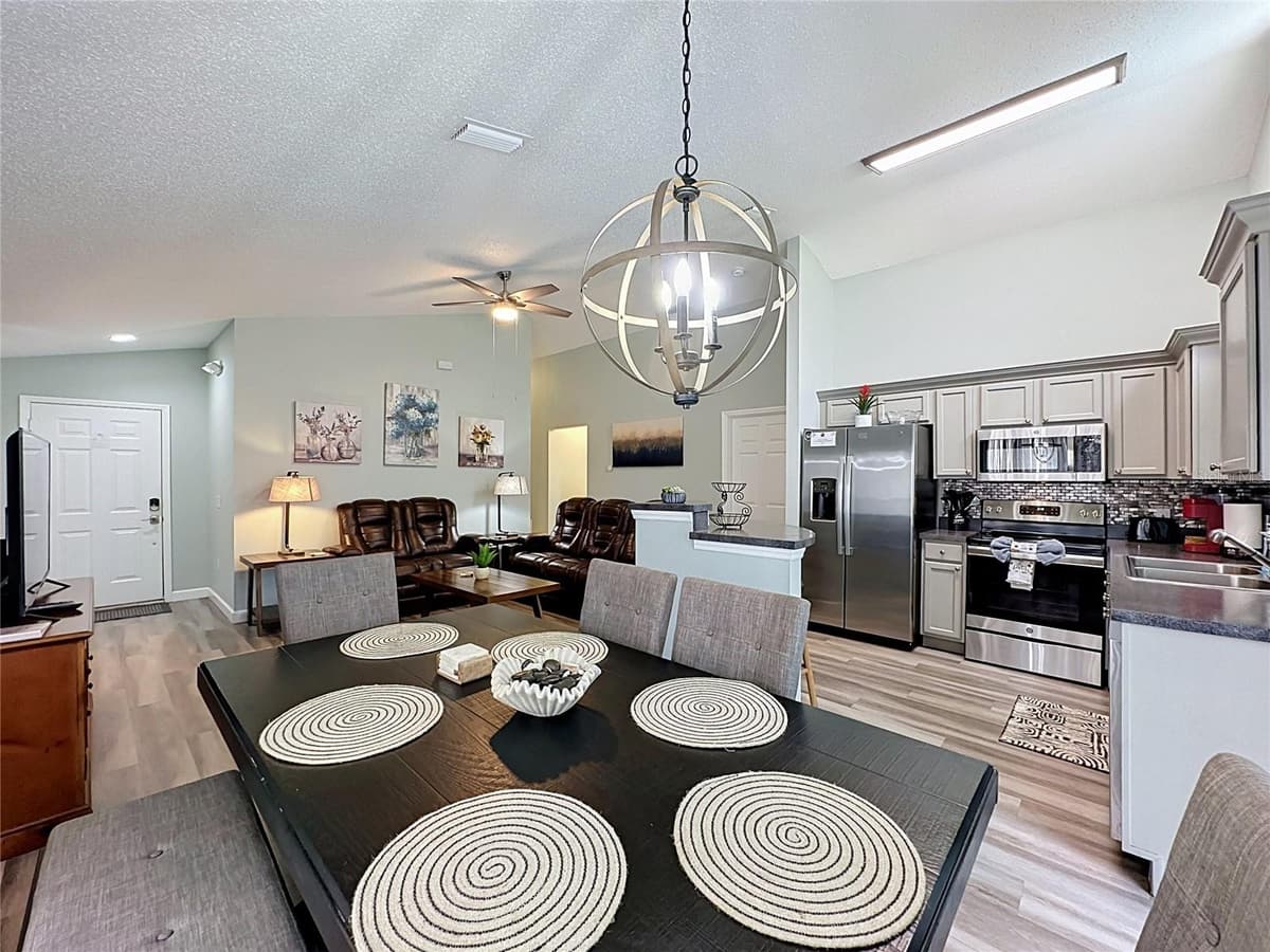 2464 SAINT AUGUSTINE BOULEVARD — photo 12 of 75