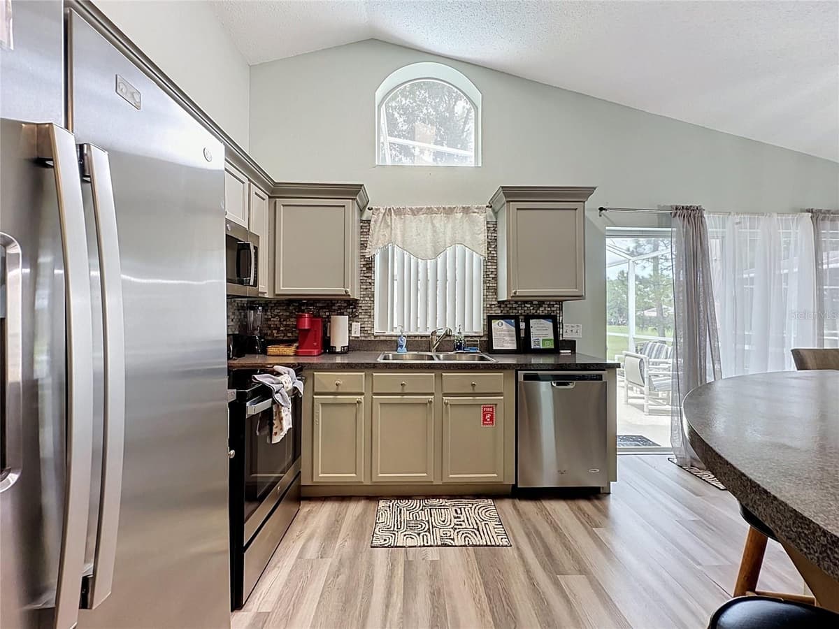 2464 SAINT AUGUSTINE BOULEVARD — photo 14 of 75