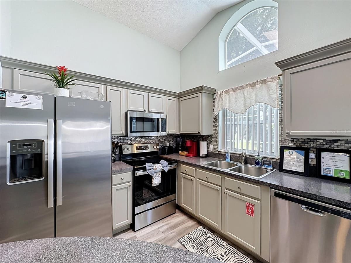 2464 SAINT AUGUSTINE BOULEVARD — photo 16 of 75