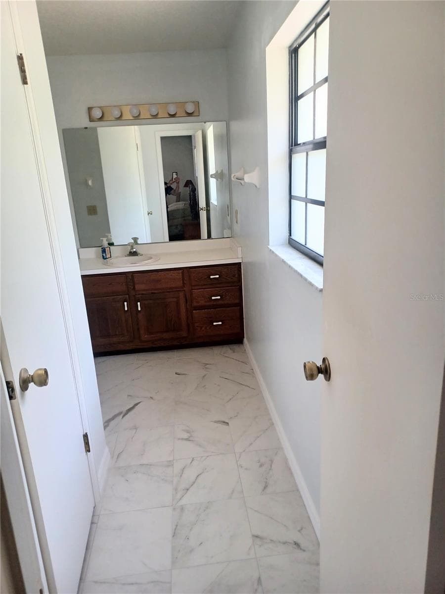 805 VELMA COURT — photo 14 of 16