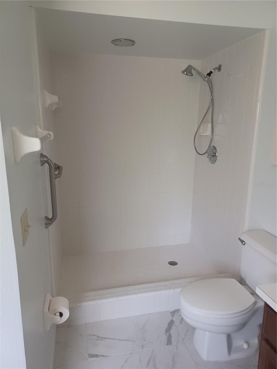 805 VELMA COURT — photo 15 of 16