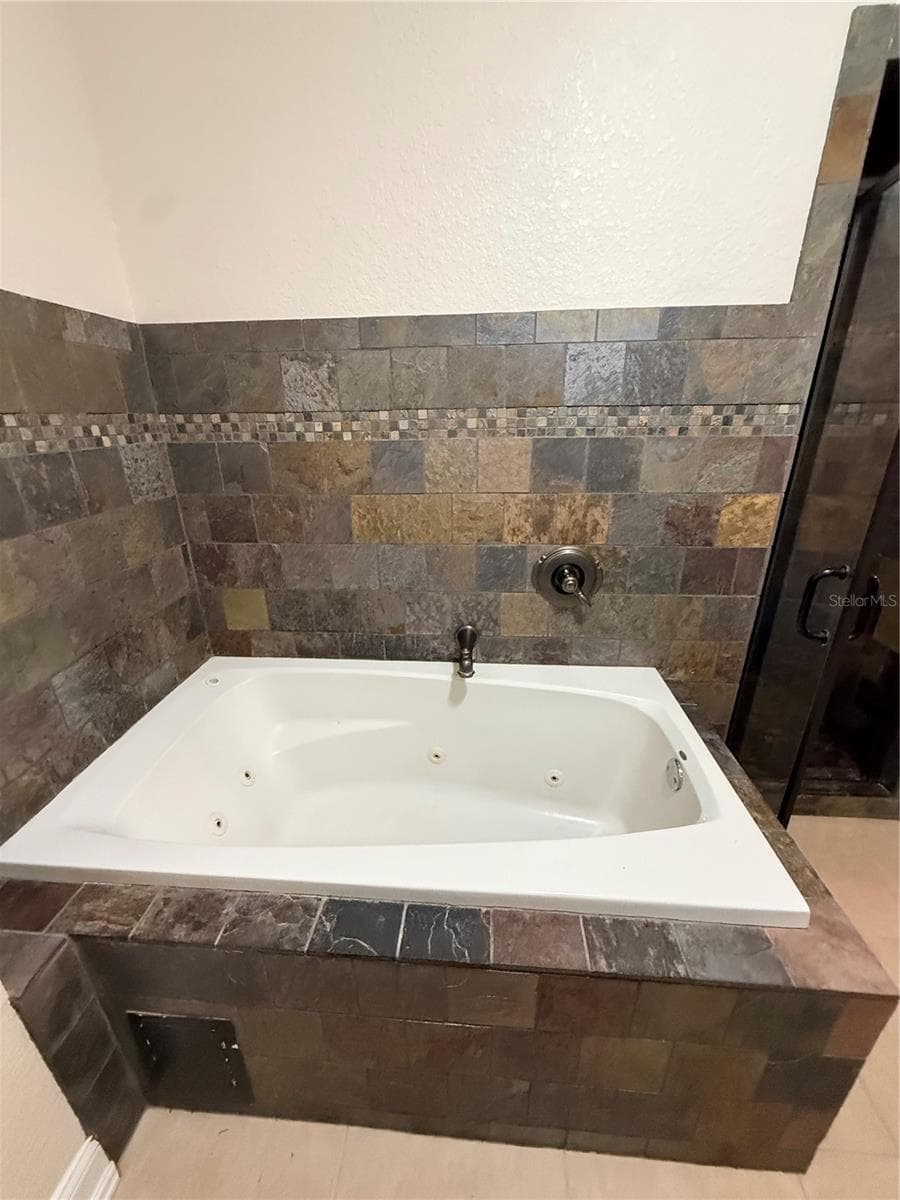25962 WHIPPERWILL STREET — photo 15 of 23