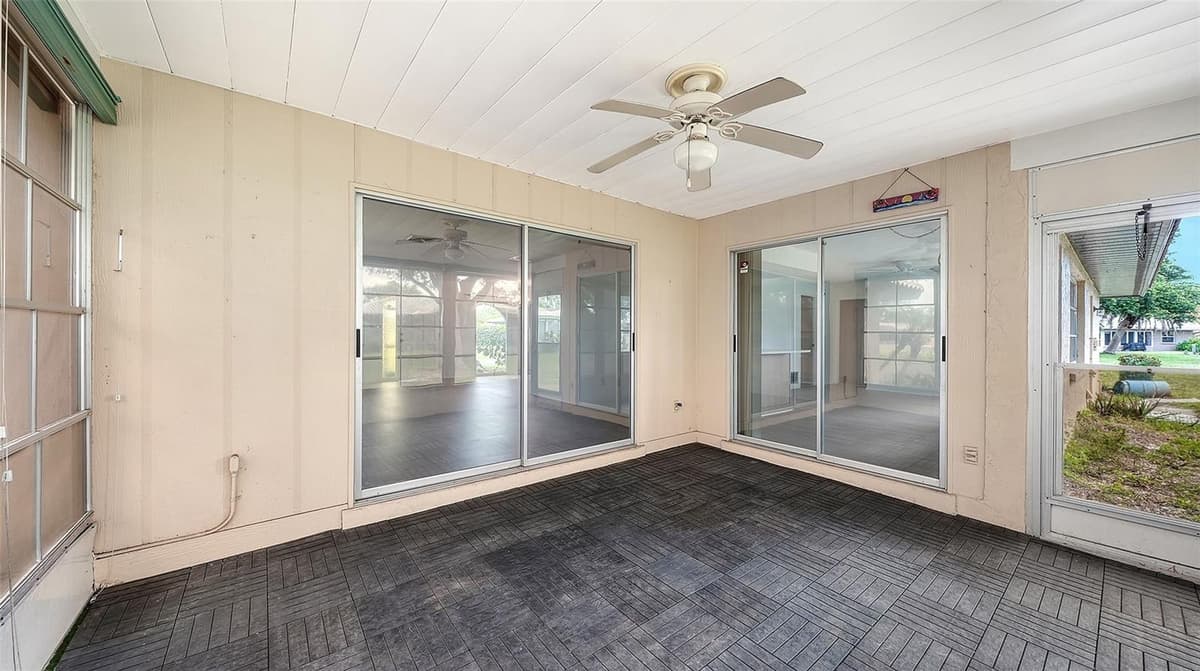 515 ROUSSEAU DRIVE — photo 31 of 46