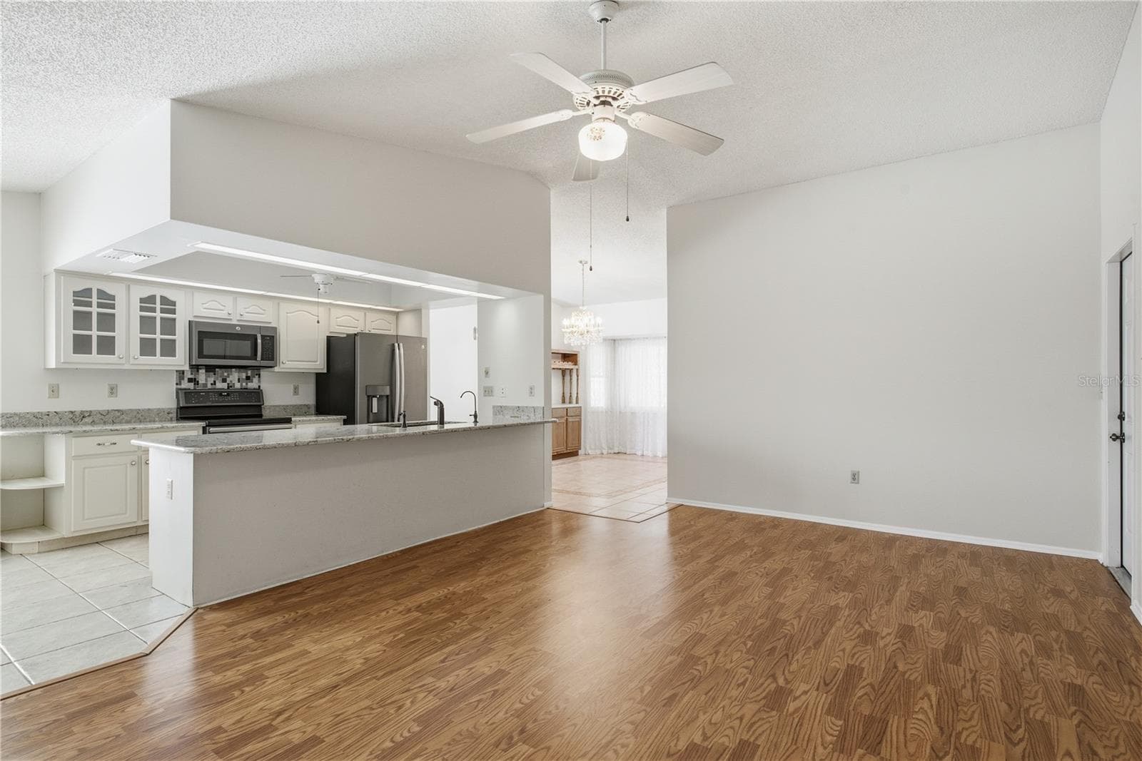 254 TIMBERVIEW DRIVE — photo 16 of 53