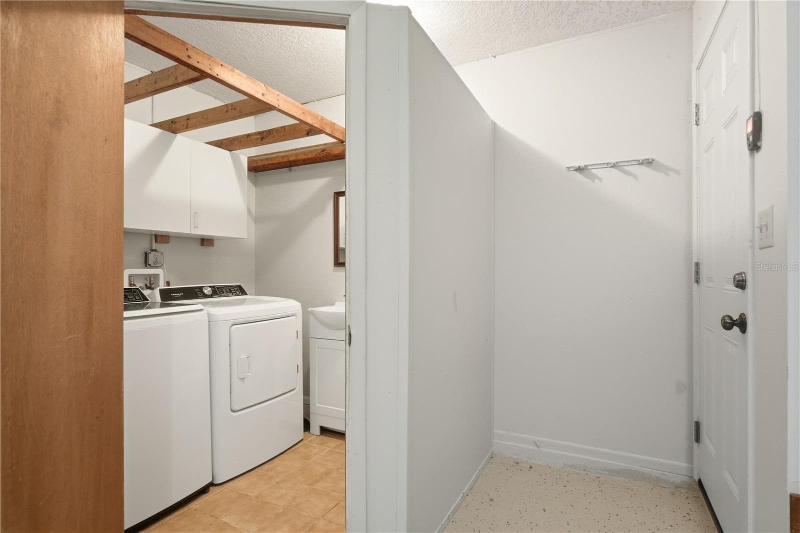 254 TIMBERVIEW DRIVE — photo 43 of 53