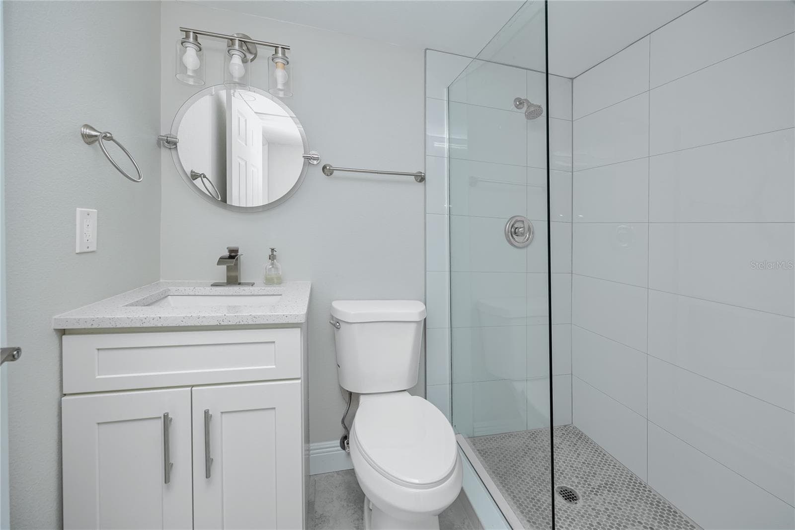 7510 SUNSHINE SKYWAY LANE — photo 35 of 61