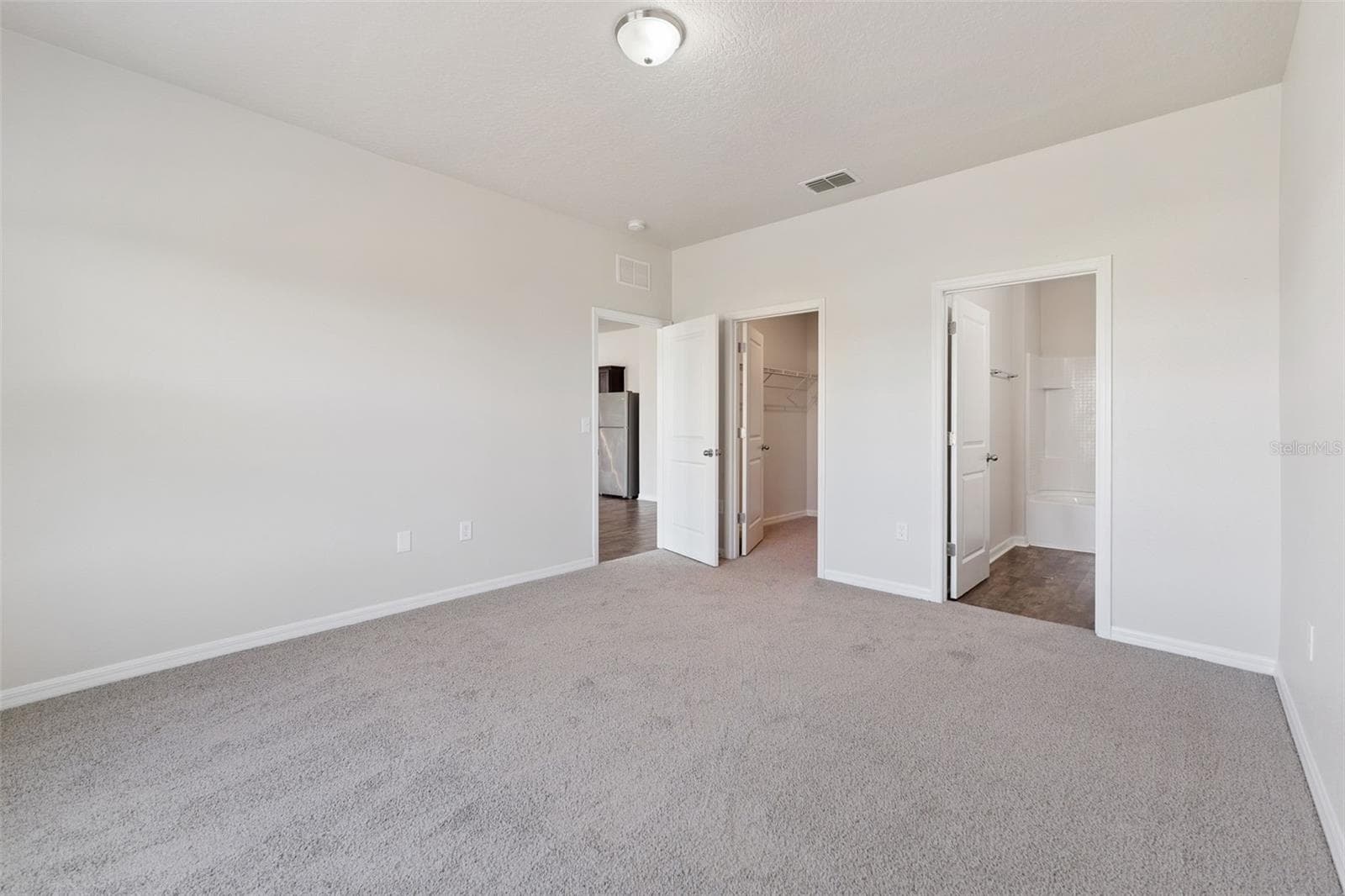 409 STILLWATER LANE — photo 11 of 32