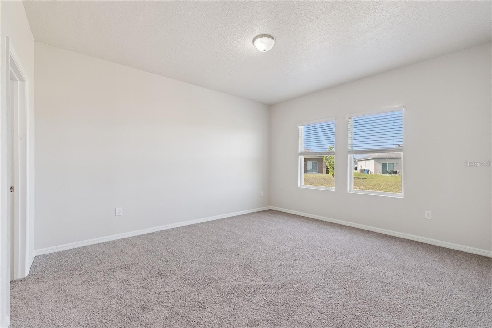 409 STILLWATER LANE — photo 18 of 32