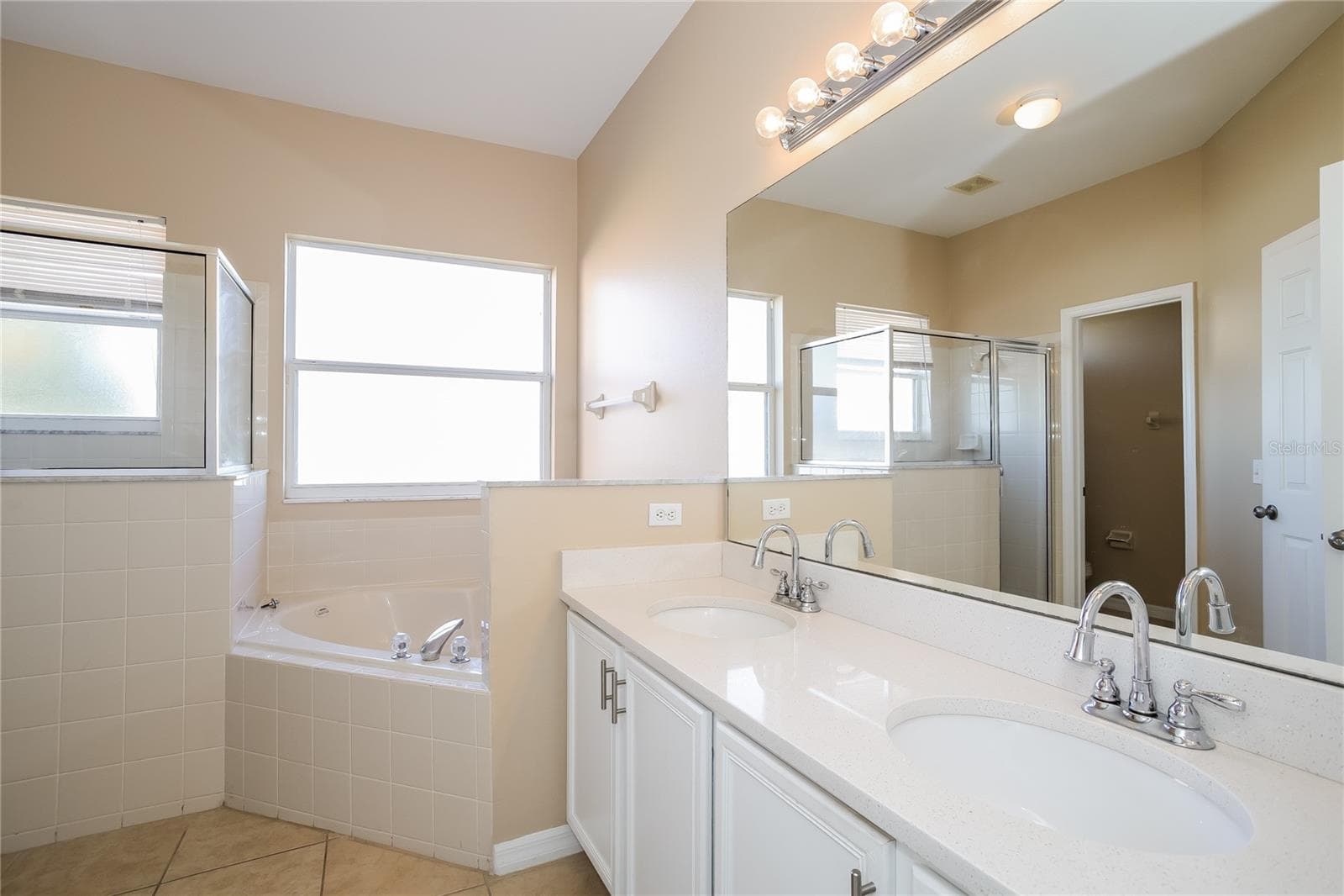 4526 FICUS TREE ROAD — photo 13 of 21
