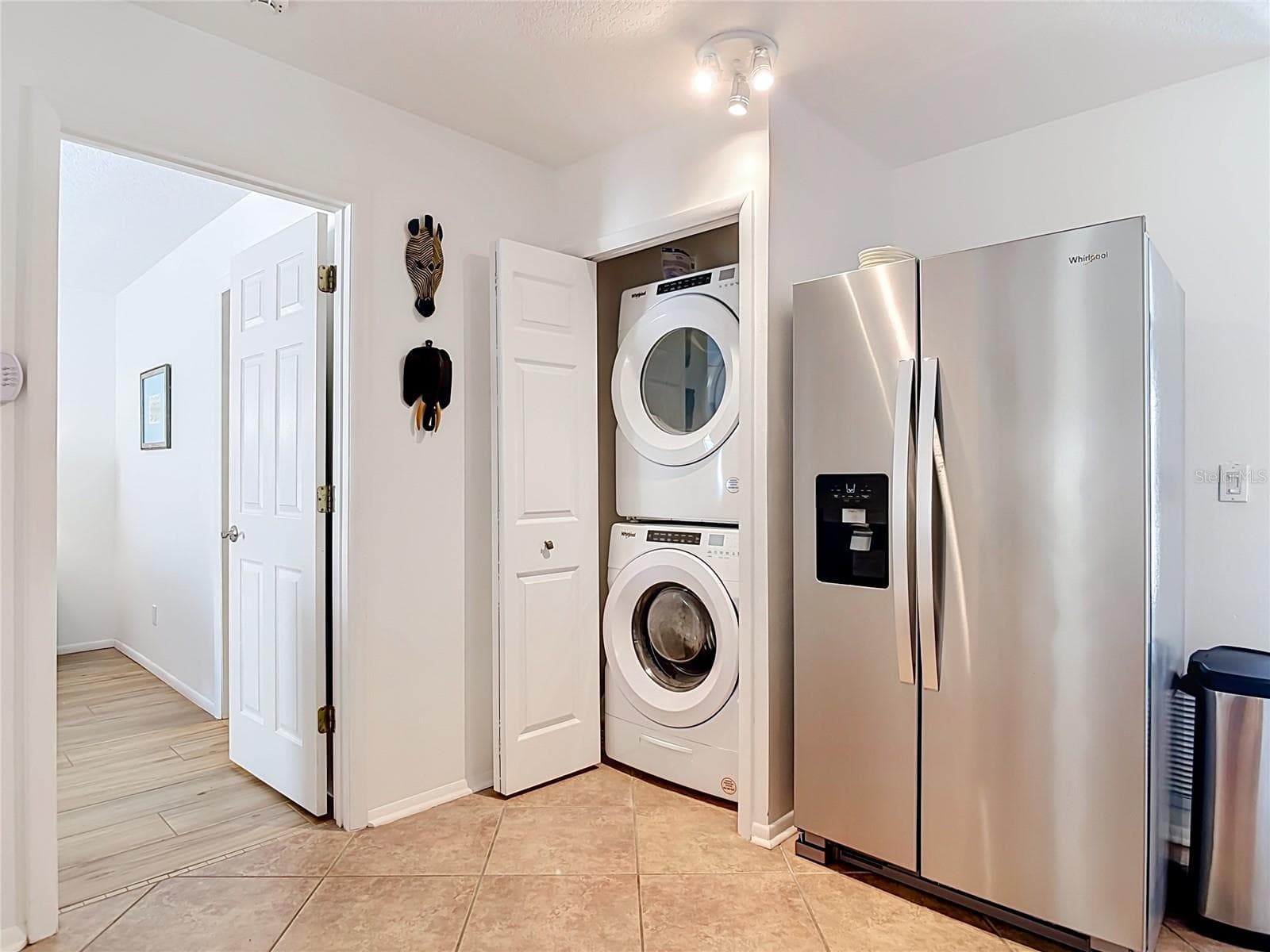 1412 BEACON STREET — photo 17 of 59