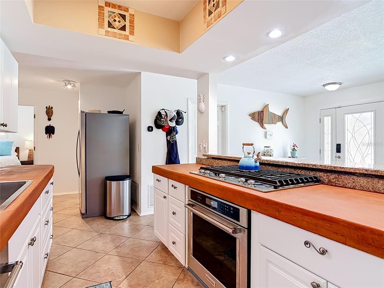 1412 BEACON STREET — photo 10 of 59
