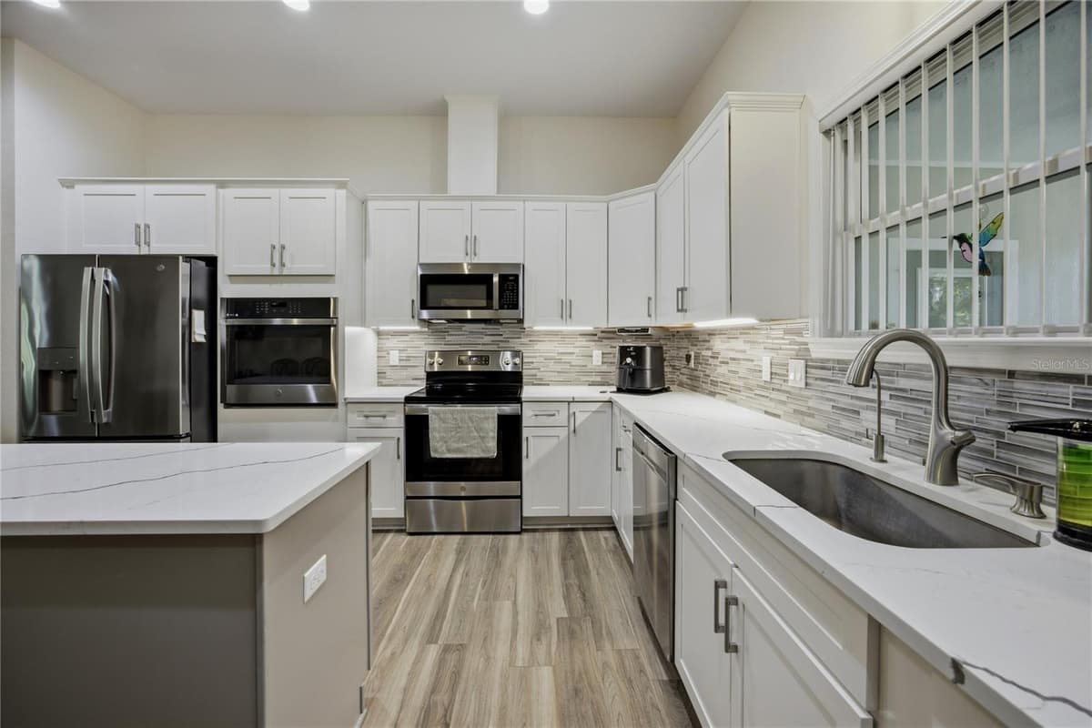 7517 221ST STREET — photo 35 of 69