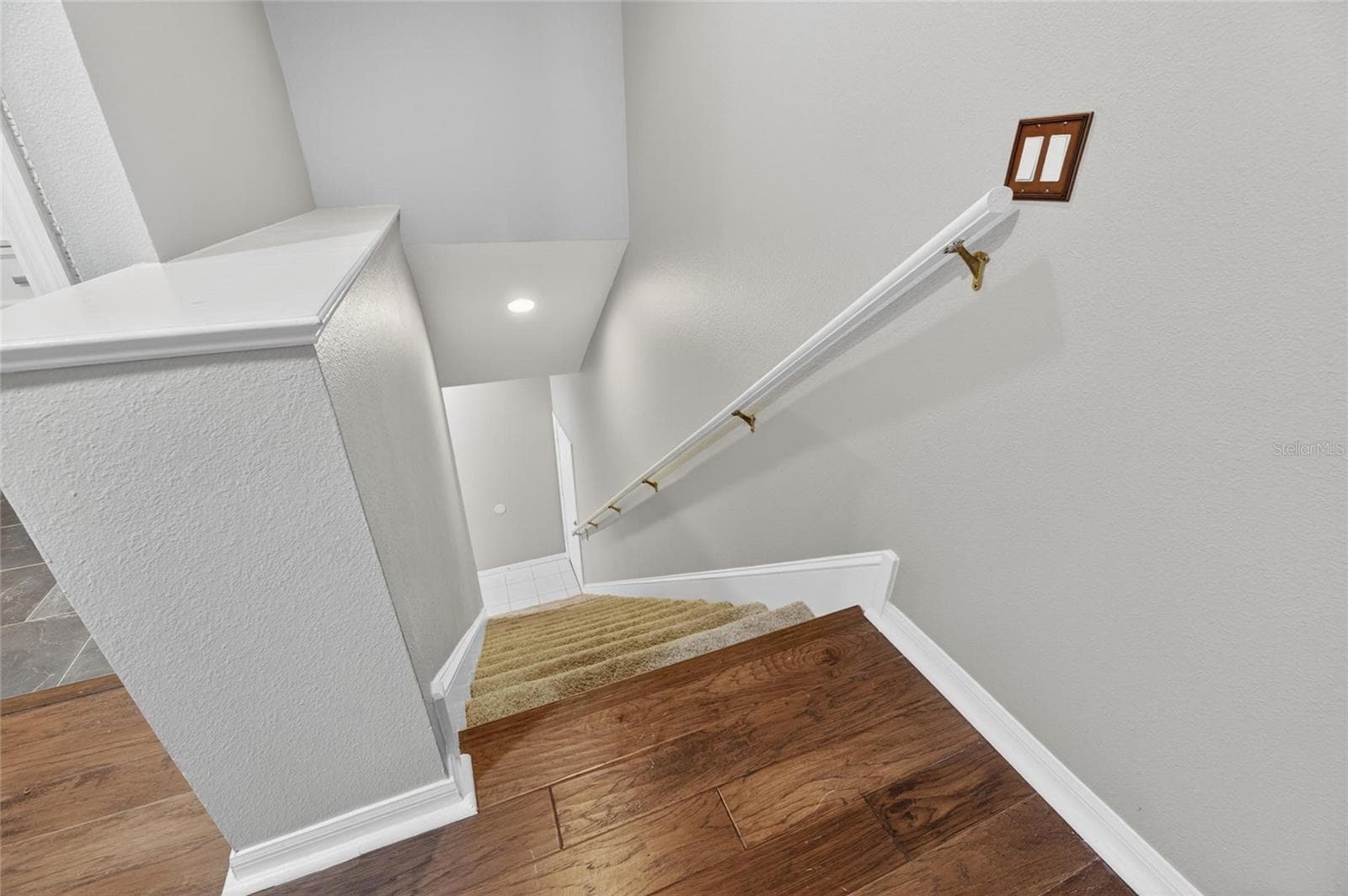 209 FOREST BREEZE AVENUE — photo 36 of 67