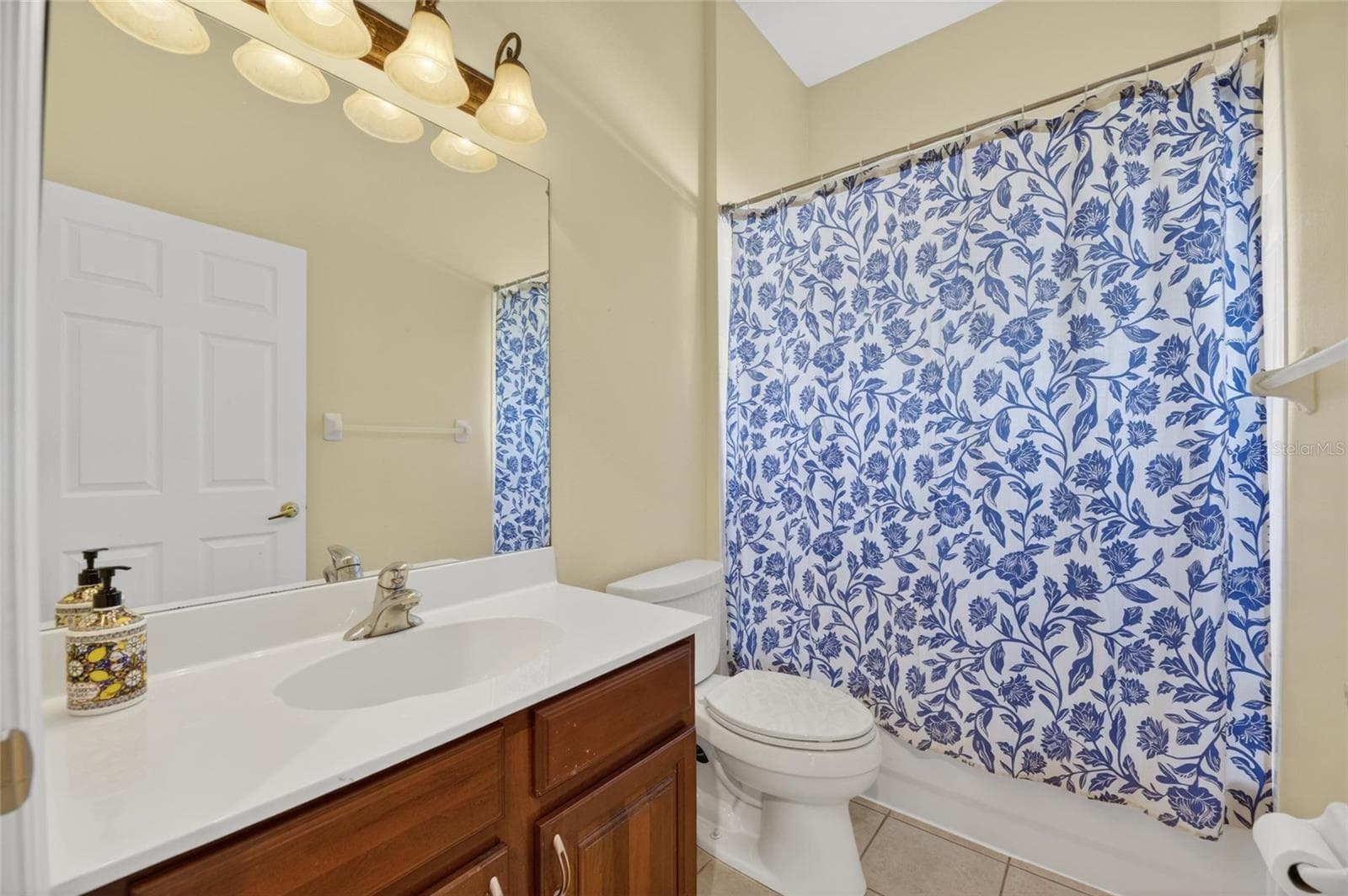 209 FOREST BREEZE AVENUE — photo 31 of 67