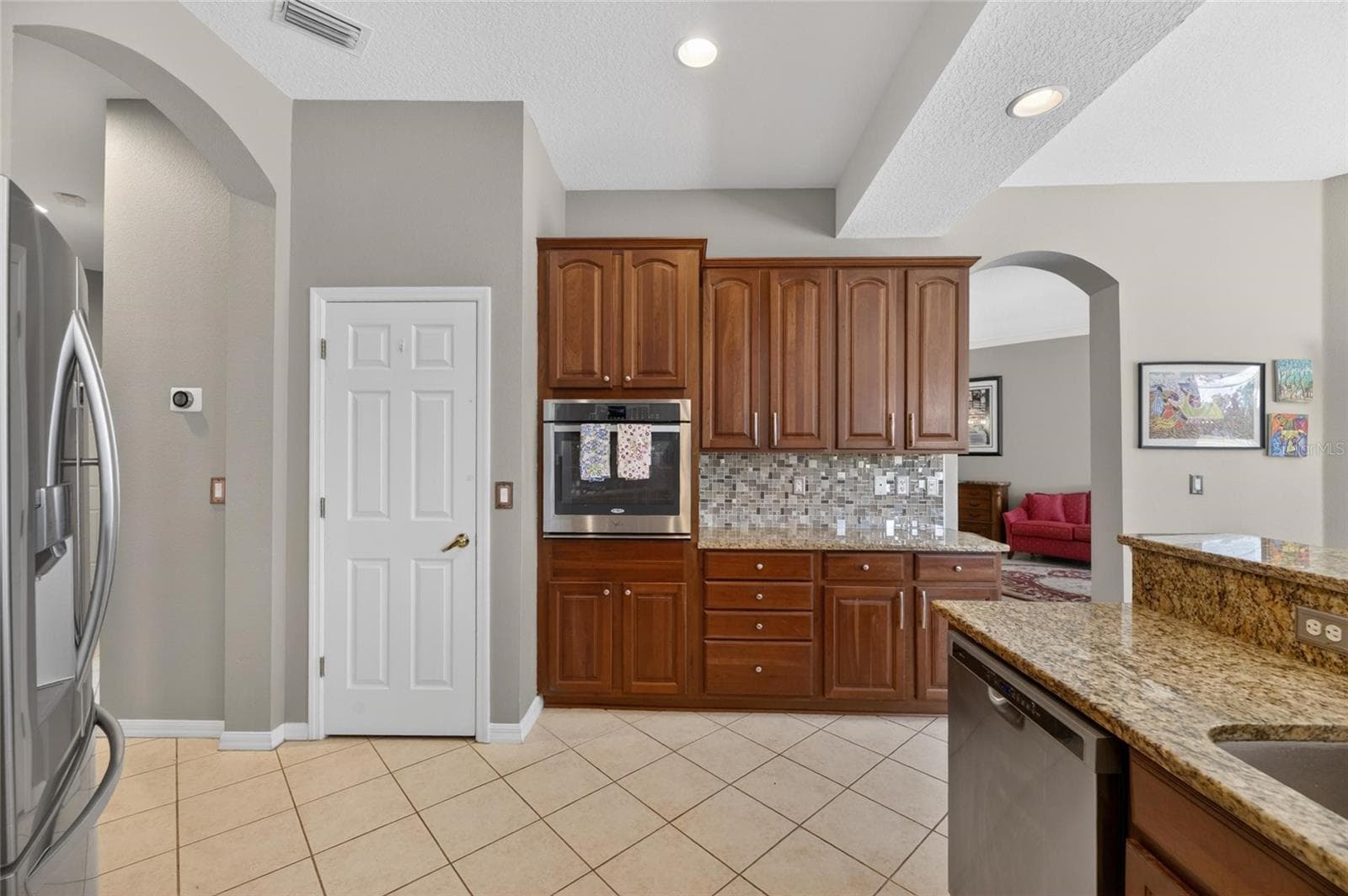 209 FOREST BREEZE AVENUE — photo 19 of 67