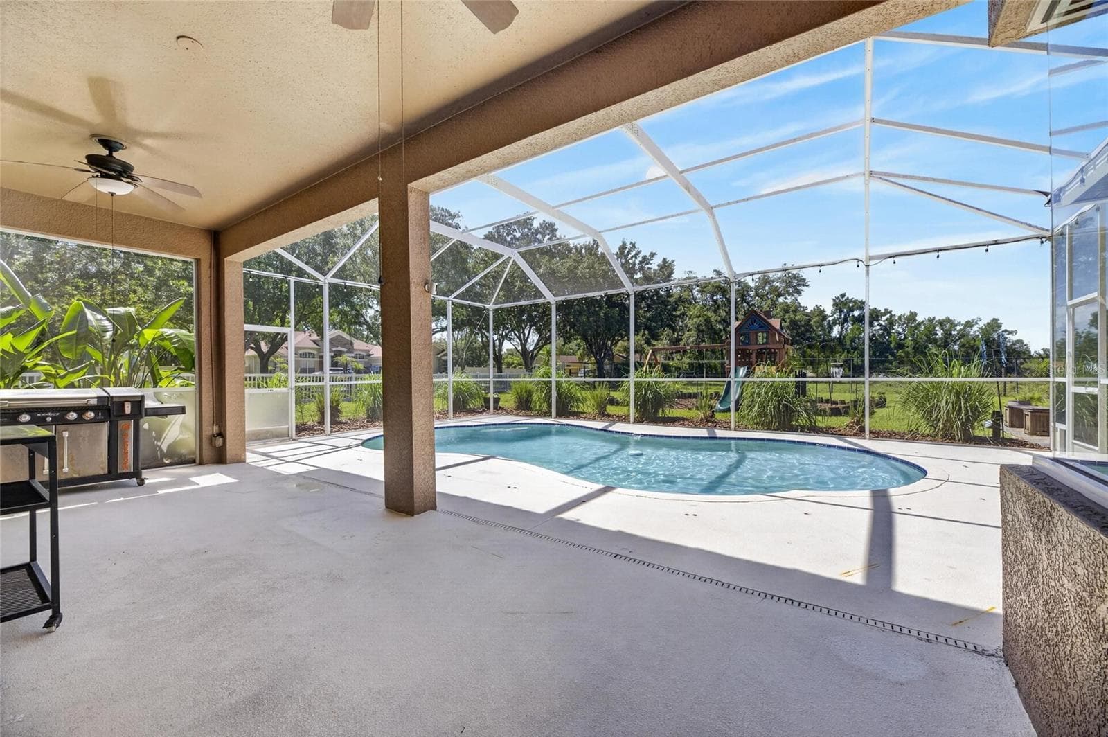 209 FOREST BREEZE AVENUE — photo 45 of 67