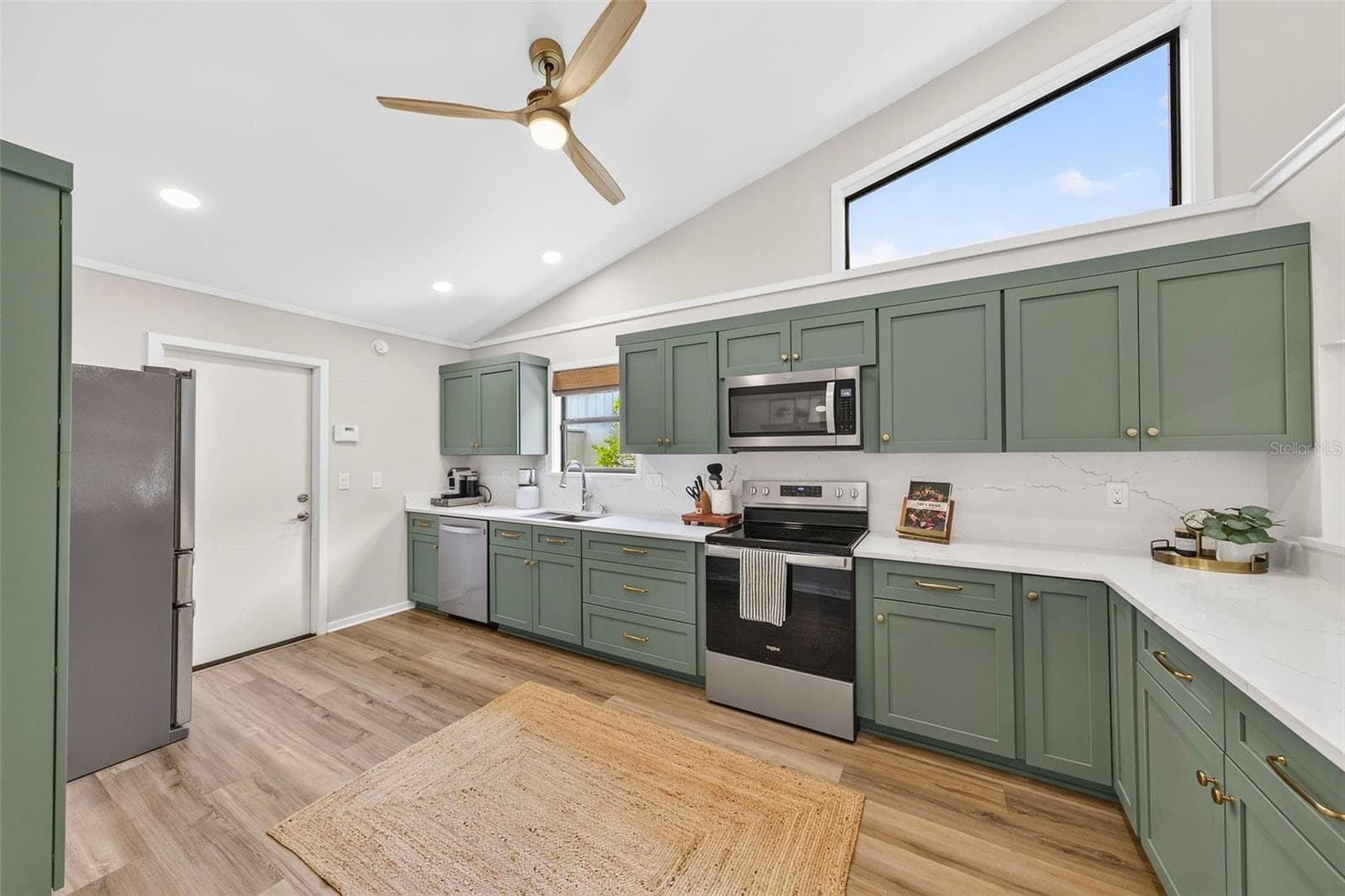 2644 BENT HICKORY CIRCLE — photo 17 of 50