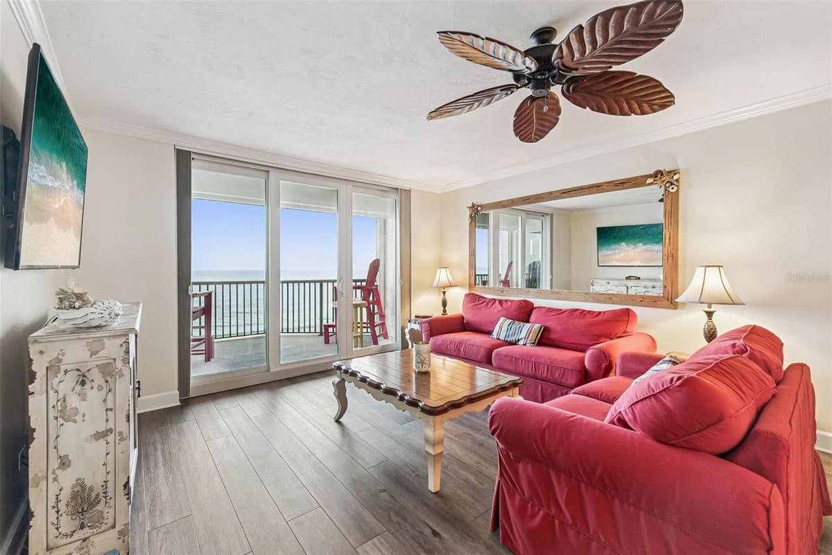 4621 ATLANTIC AVENUE — photo 12 of 64