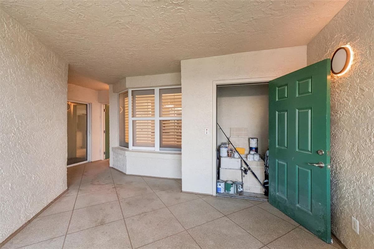 4621 ATLANTIC AVENUE — photo 35 of 64