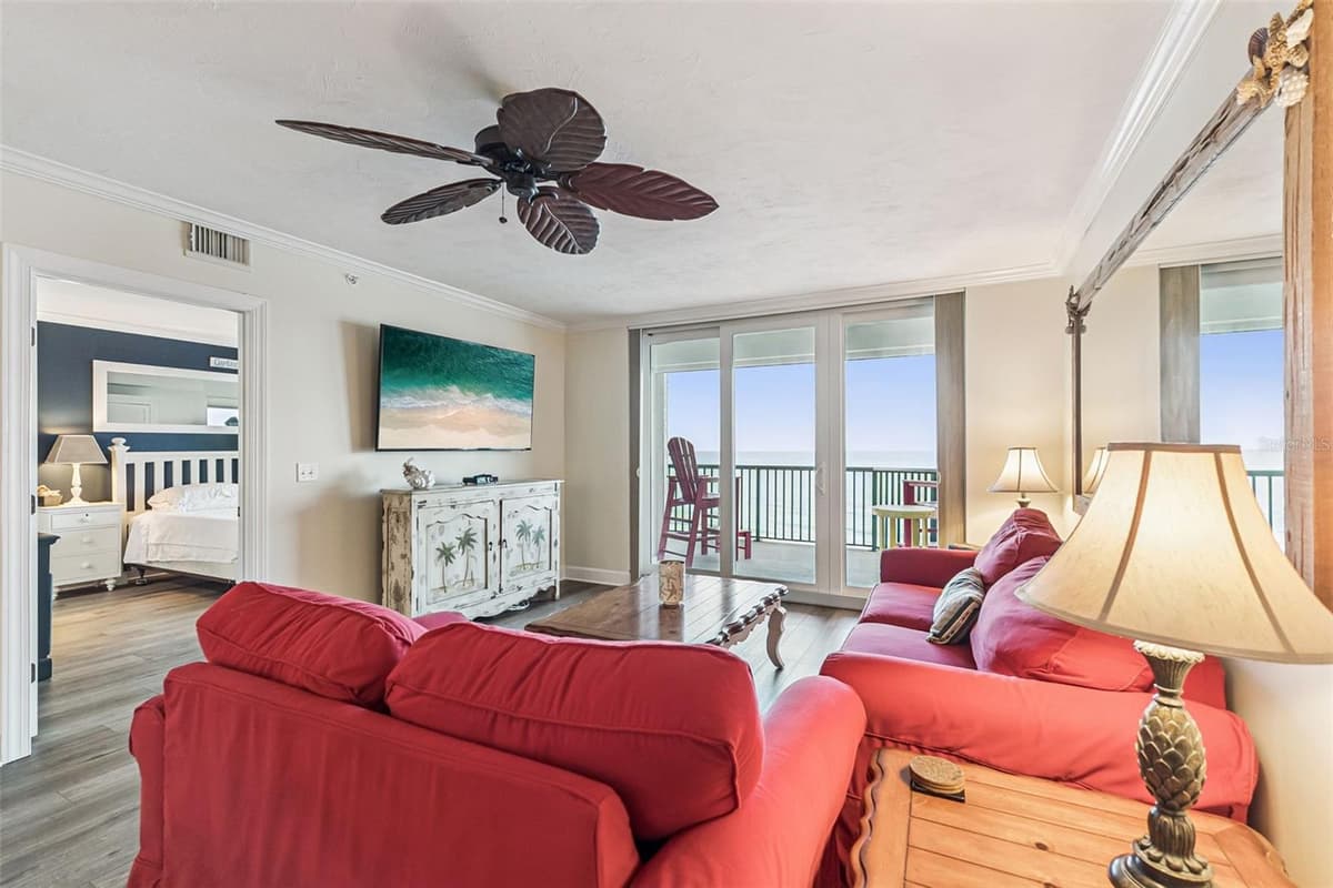 4621 ATLANTIC AVENUE — photo 13 of 64