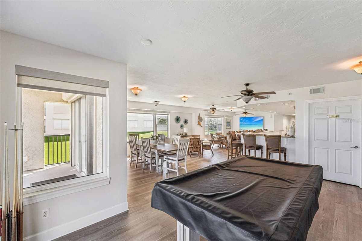4621 ATLANTIC AVENUE — photo 39 of 64