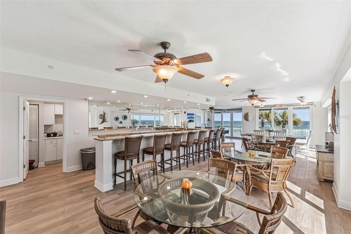 4621 ATLANTIC AVENUE — photo 37 of 64