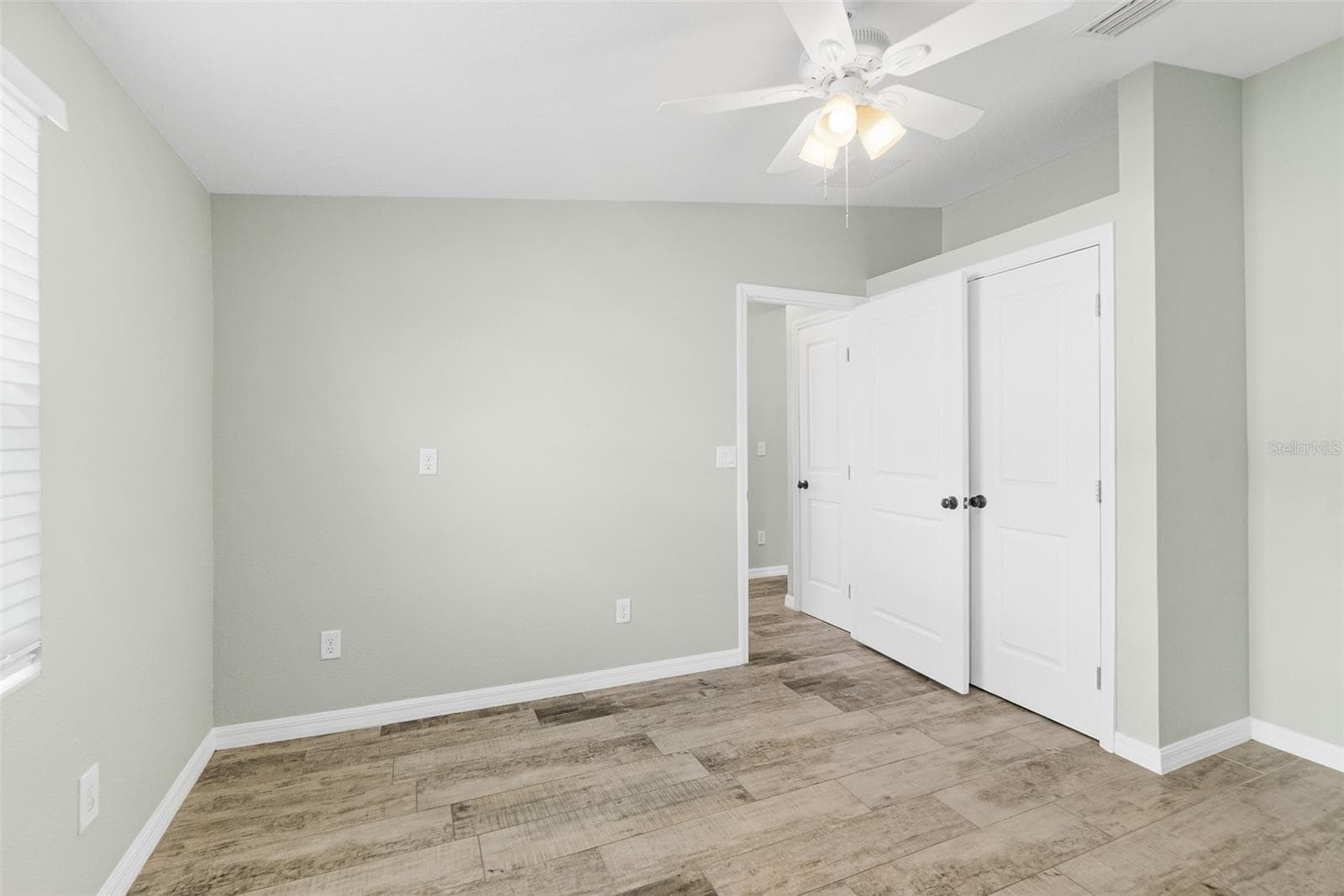 143 AVALON AVENUE — photo 28 of 44