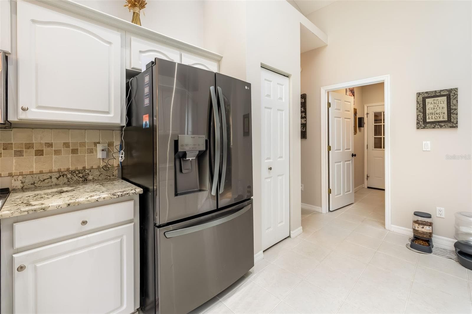 7 FARVER LANE — photo 4 of 43