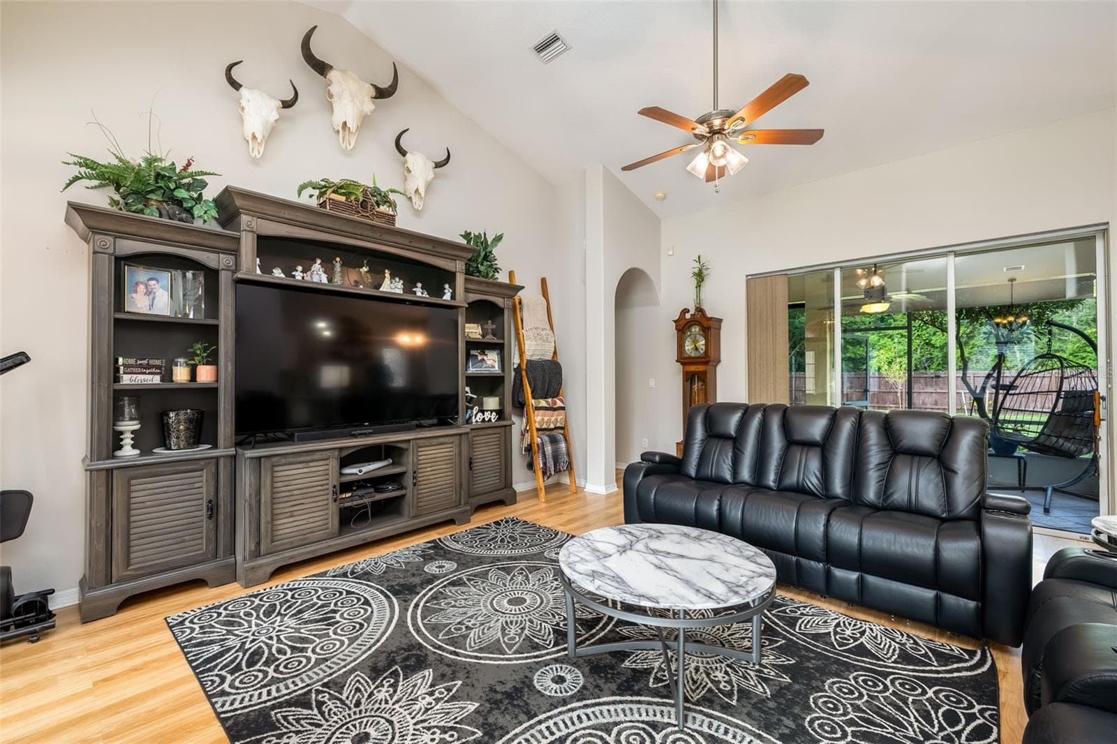 7 FARVER LANE — photo 18 of 43
