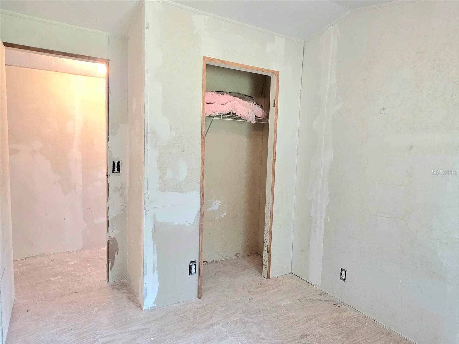 8443 HAMSTER DRIVE — photo 27 of 31