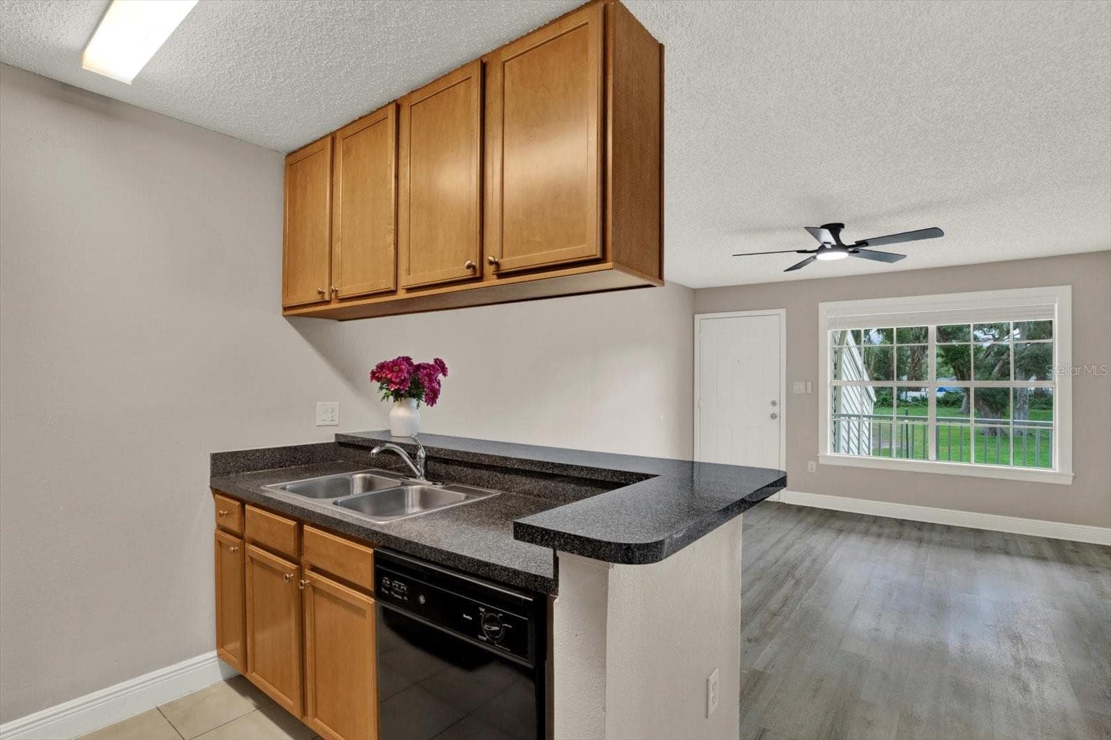 308 LAKE PARSONS GREEN — photo 10 of 36