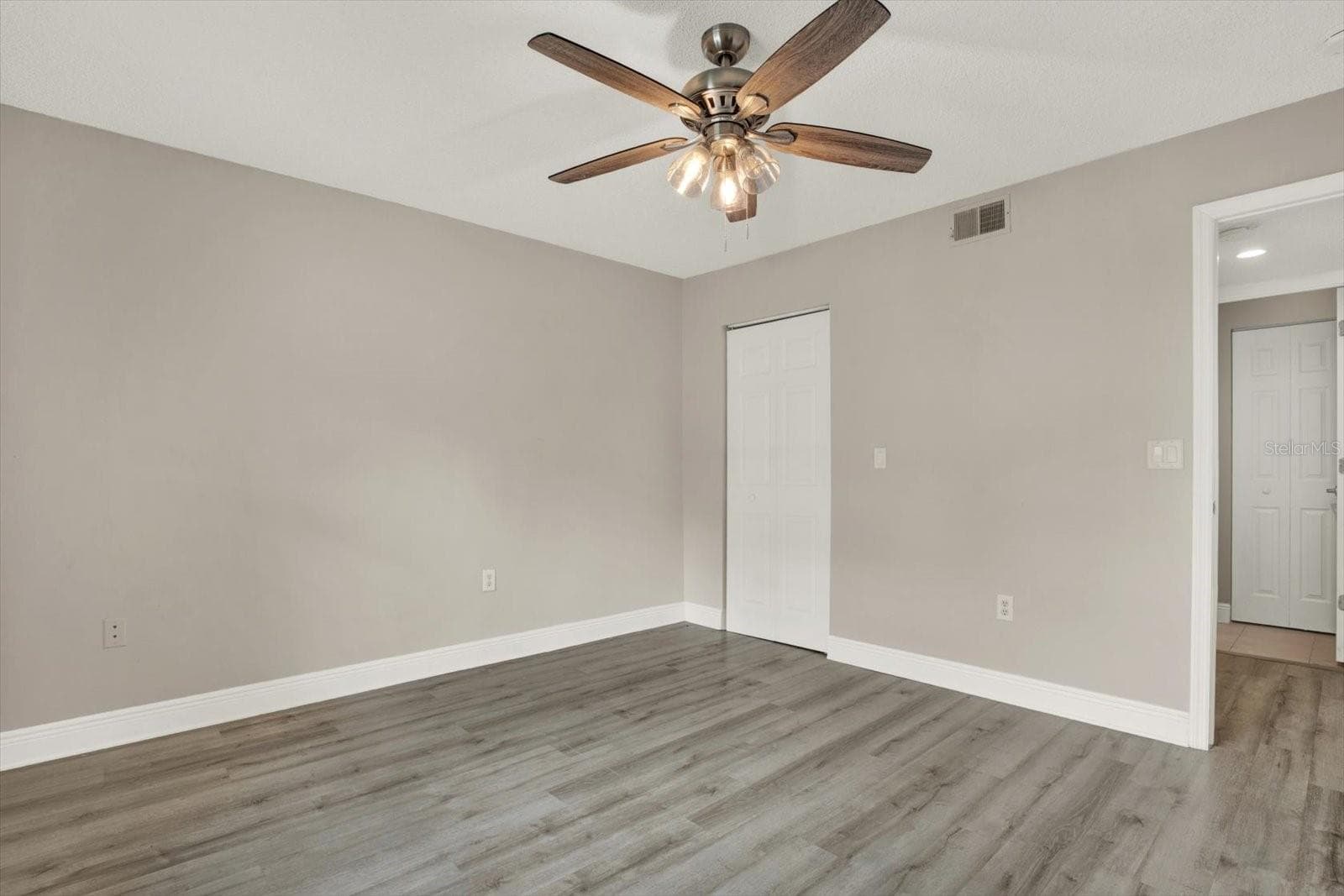 308 LAKE PARSONS GREEN — photo 15 of 36
