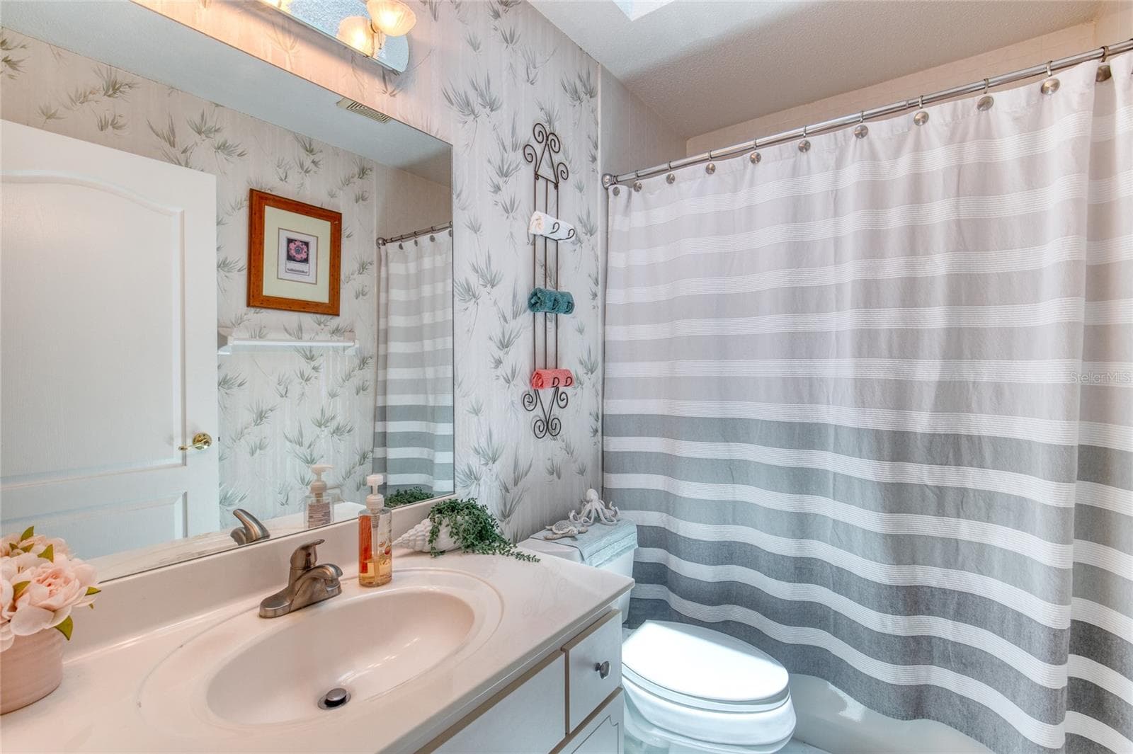 5975 SAWGRASS POINT DRIVE — photo 37 of 65