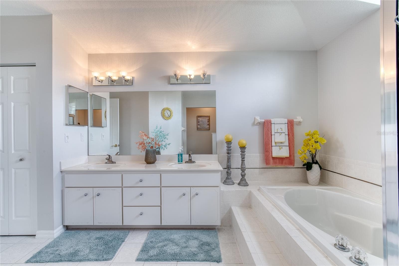 5975 SAWGRASS POINT DRIVE — photo 32 of 65