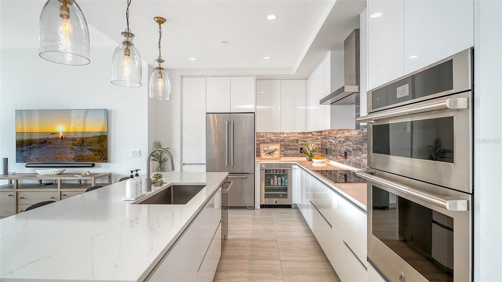 301 QUAY COMMONS — photo 13 of 51