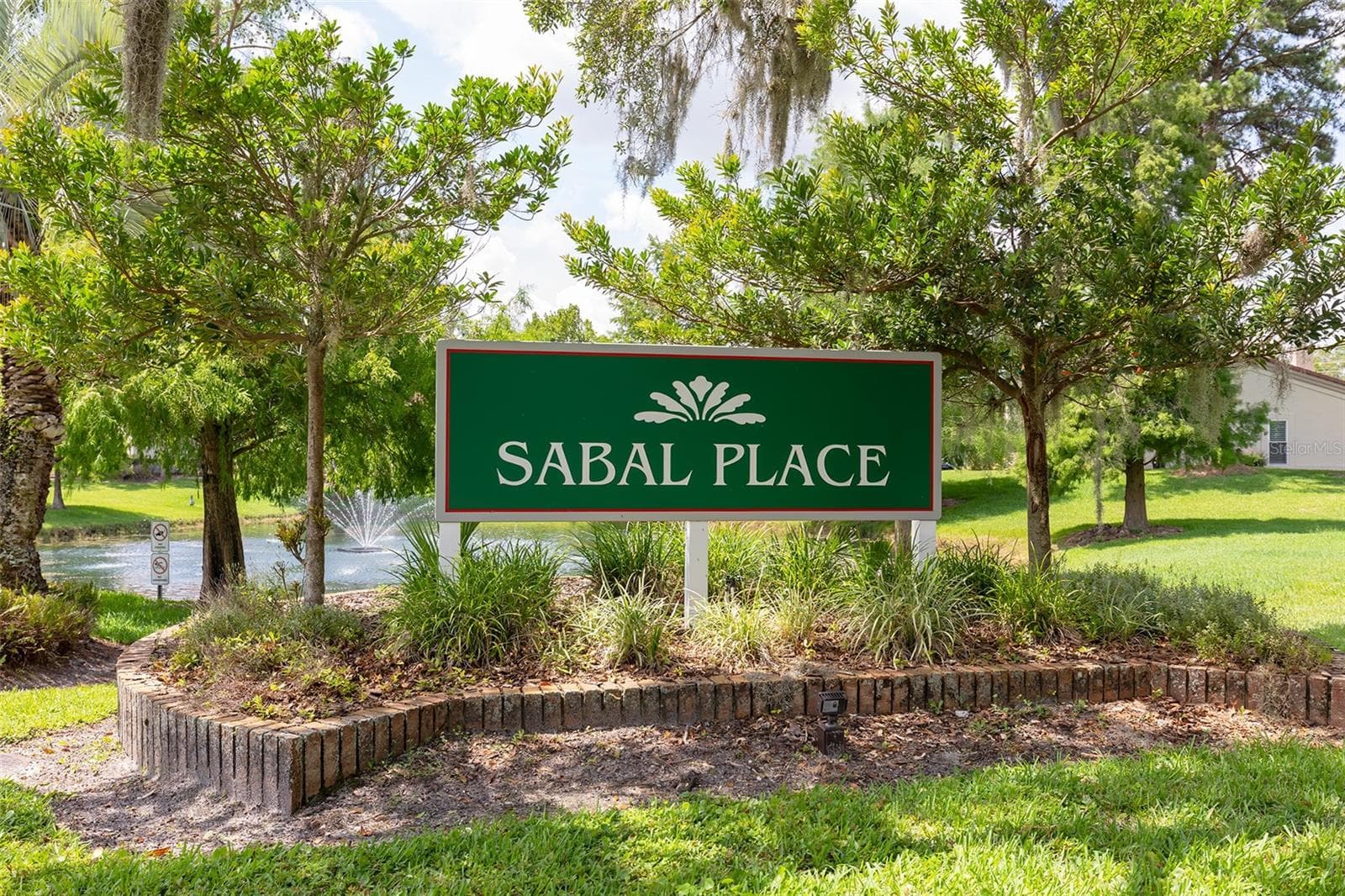 212 SABAL PALM PLACE — photo 31 of 32