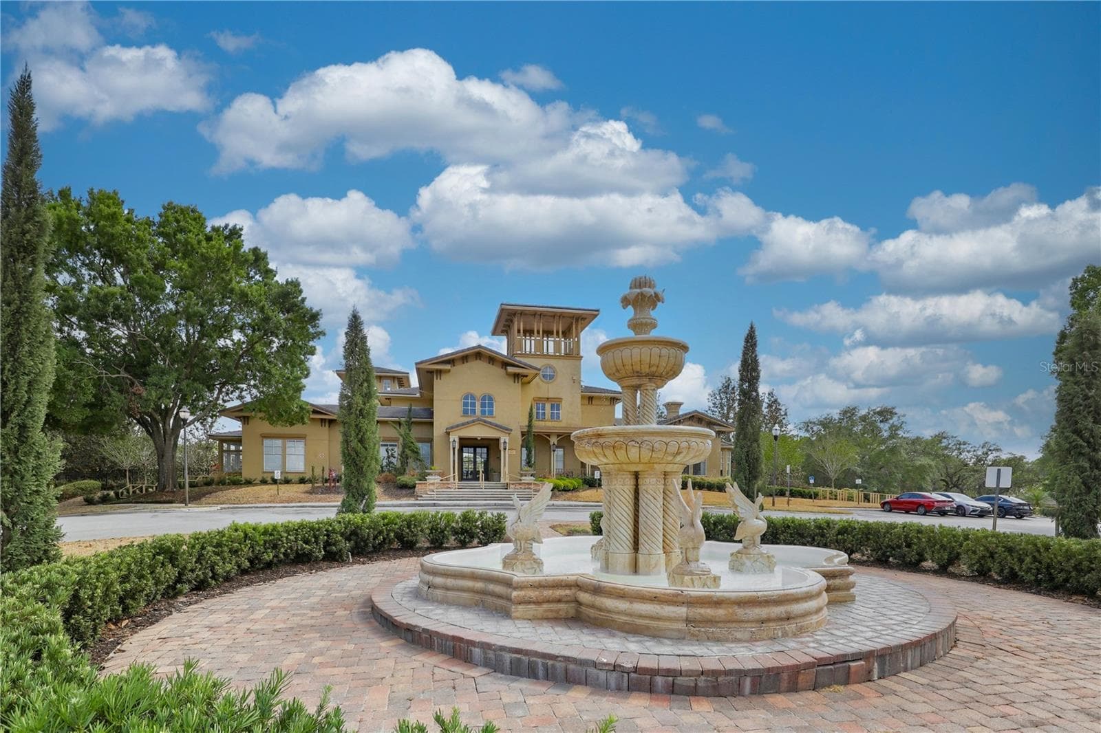 126 VISTA VERDI CIRCLE — photo 1 of 8