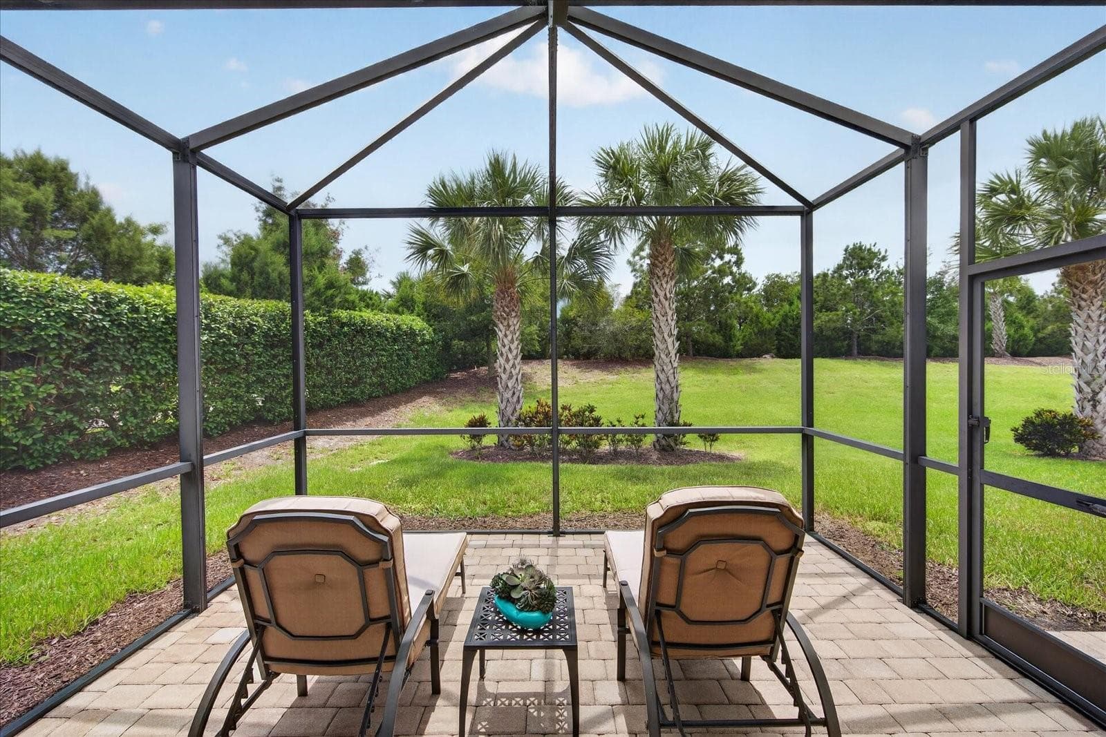 17658 CAMDEN DRIVE — photo 42 of 89