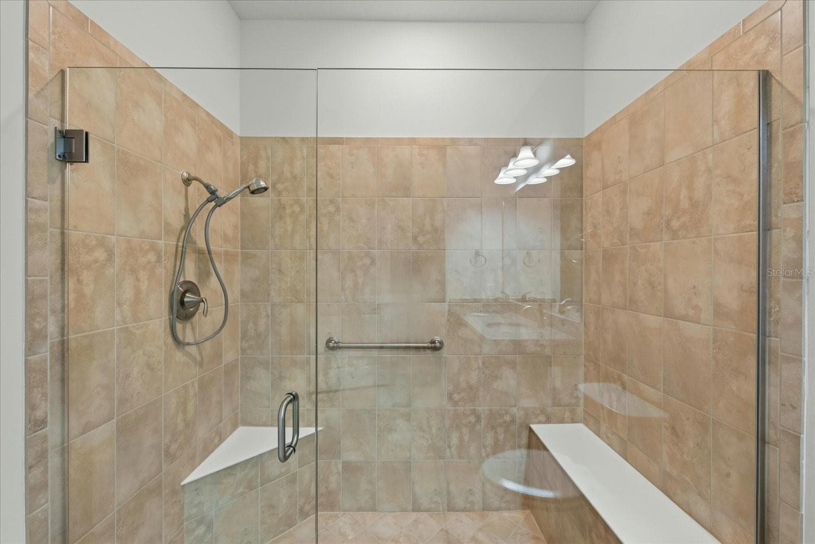 17658 CAMDEN DRIVE — photo 36 of 89
