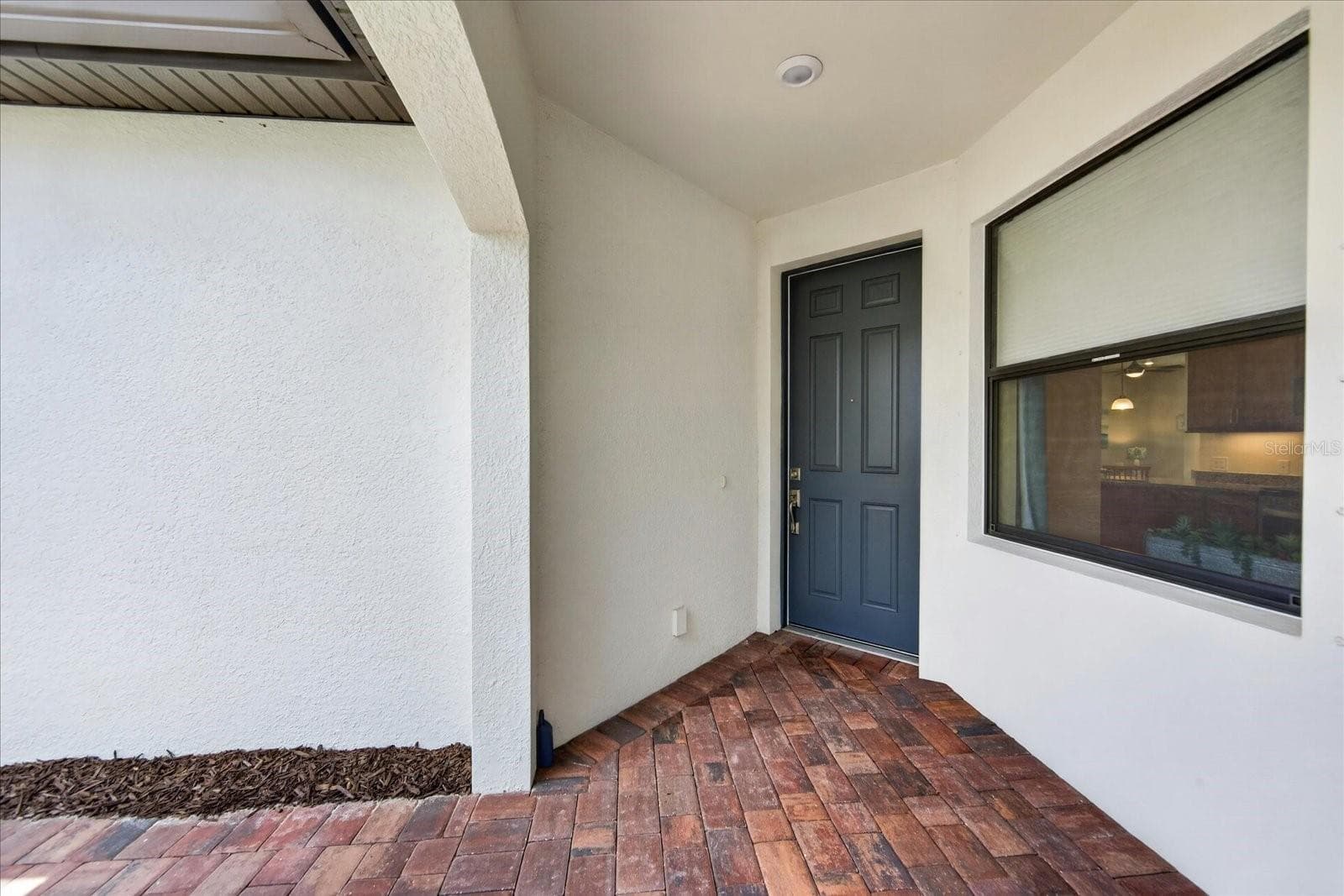 17658 CAMDEN DRIVE — photo 8 of 89