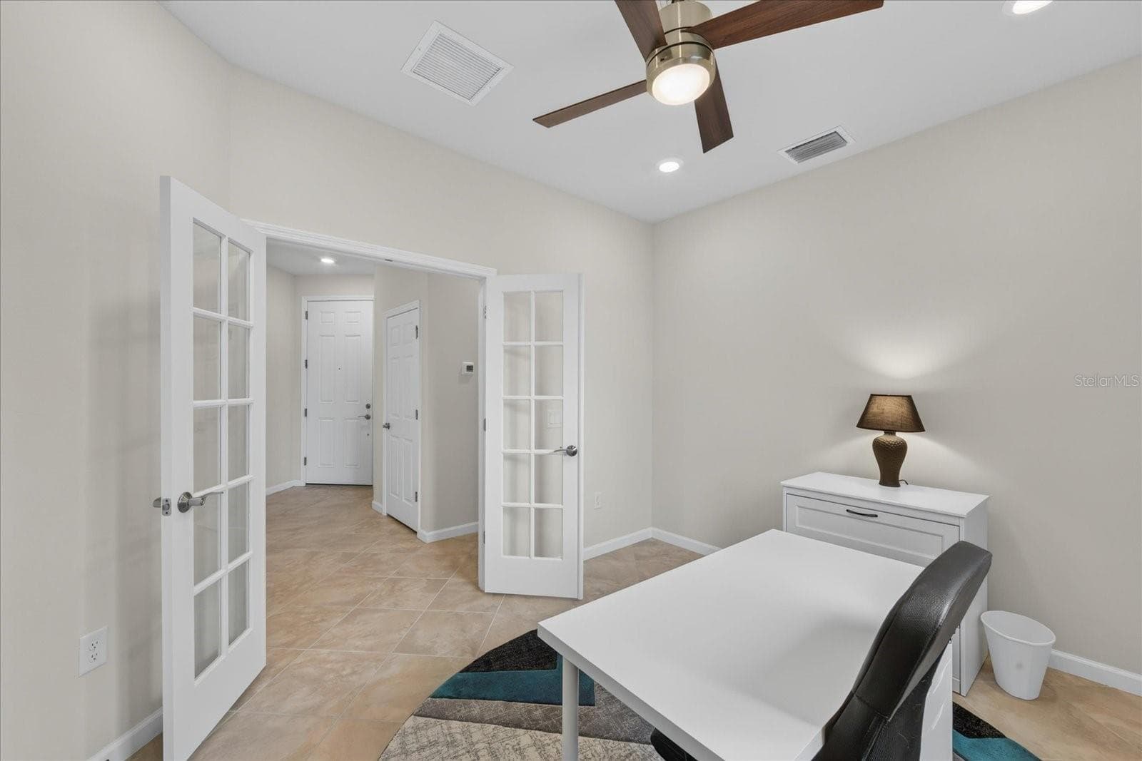 17658 CAMDEN DRIVE — photo 24 of 89