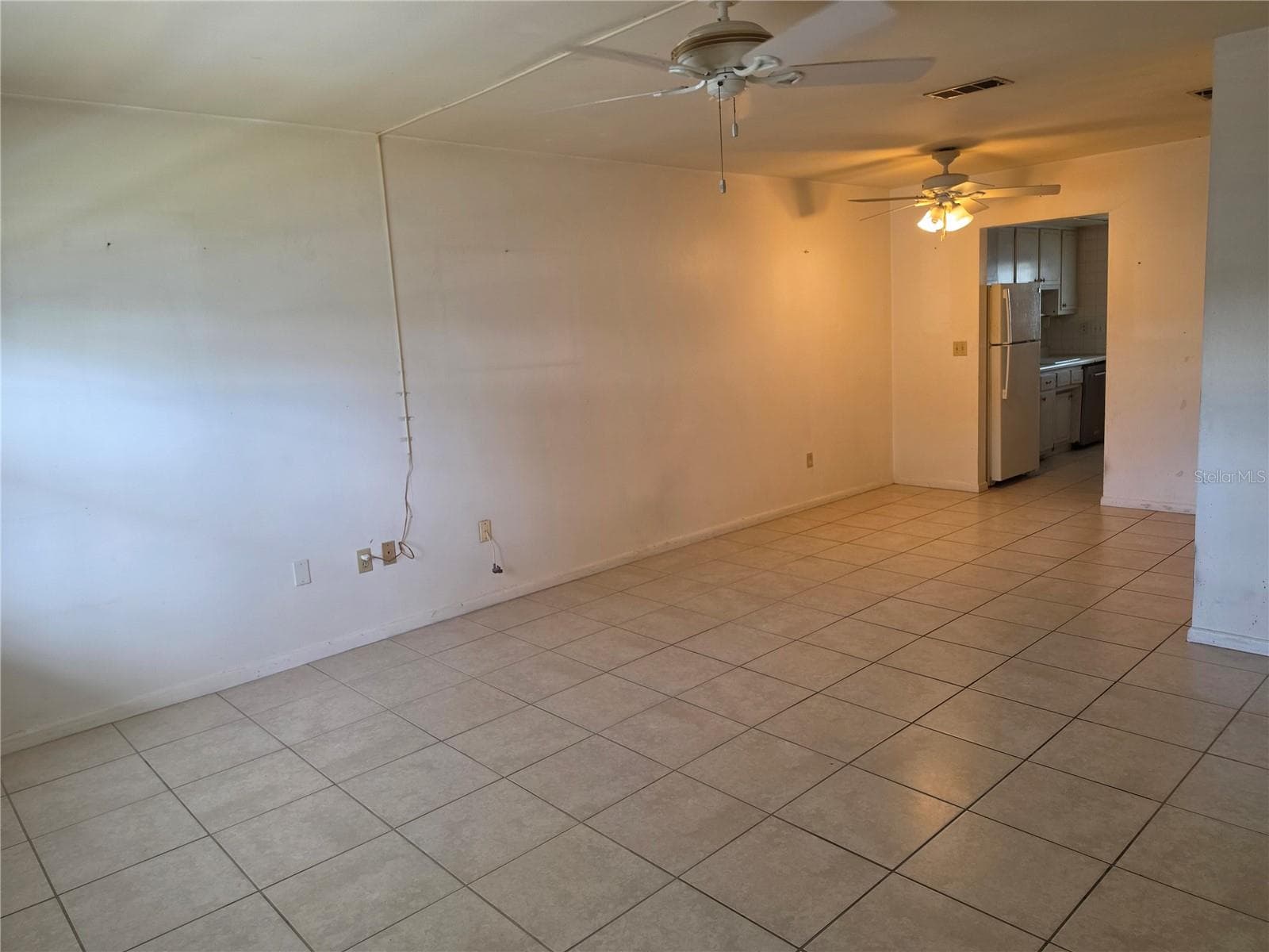 5850 21ST STREET — photo 4 of 23