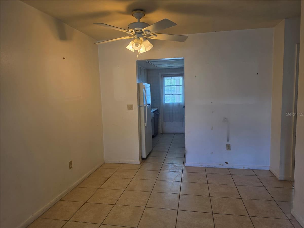 5850 21ST STREET — photo 5 of 23